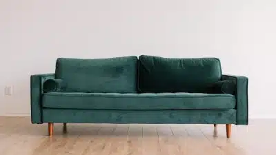 Comment faire le bon choix : optez pour un canapé pas cher, mais tendance !